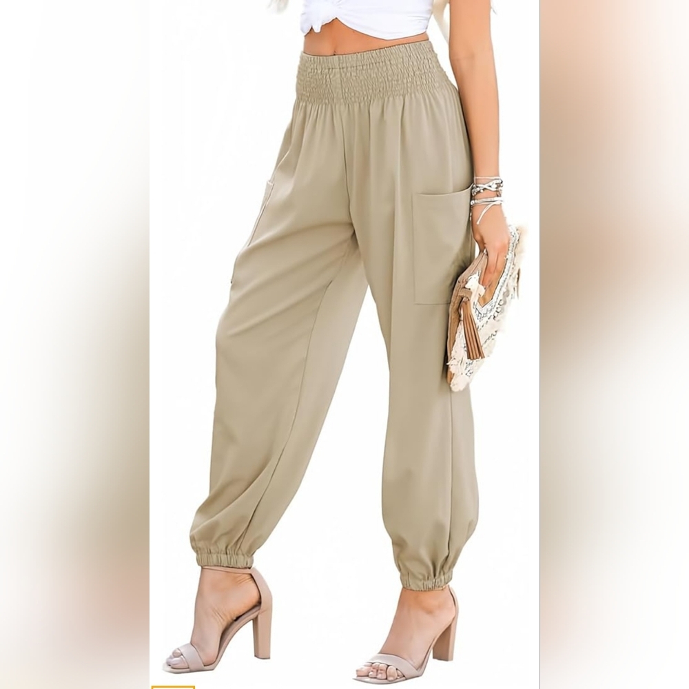 NIB Womens Boho Business Casual Smocked High Waisted Cargo Pant - Medium Khaki